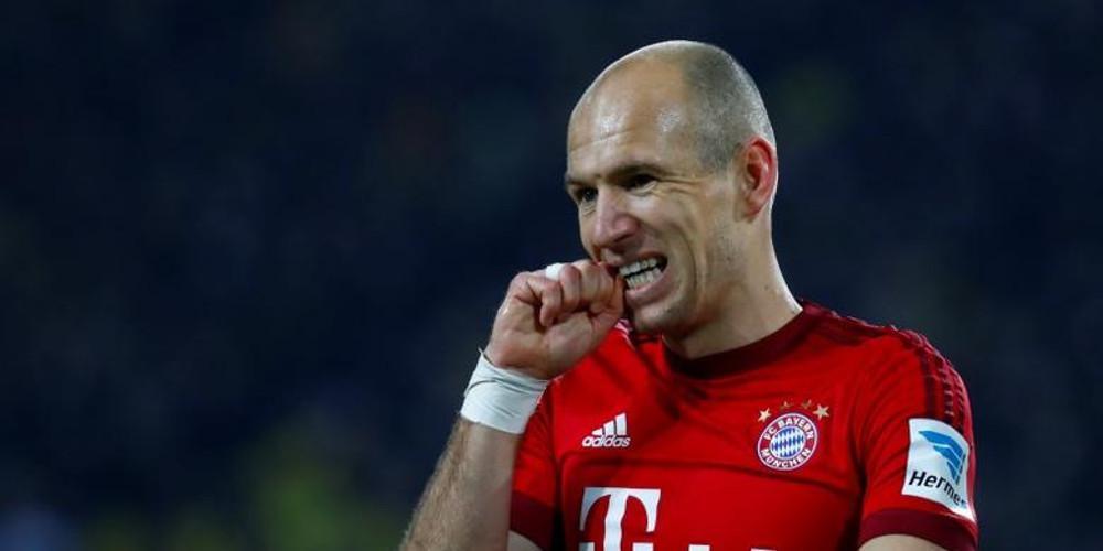 Ο Ρόμπεν σταματάει το ποδόσφαιρο