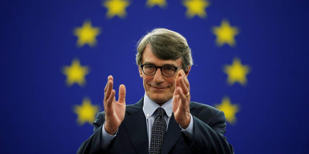 Νταβίντ Σασόλι: Ποιος ήταν ο δημοσιογράφος που έγινε πρόεδρος