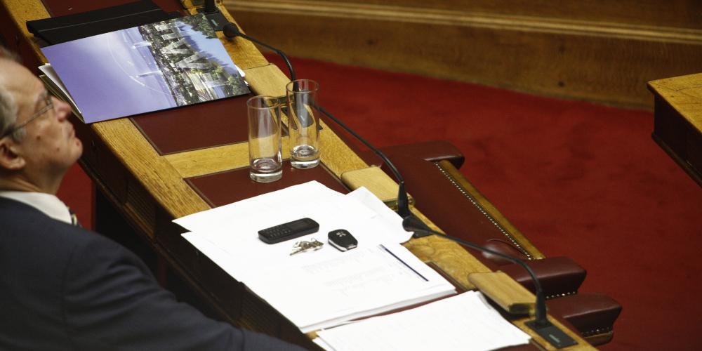 Ο Κώστας Τασούλας εξελέγη πρόεδρος της Βουλής με 283 ψήφους