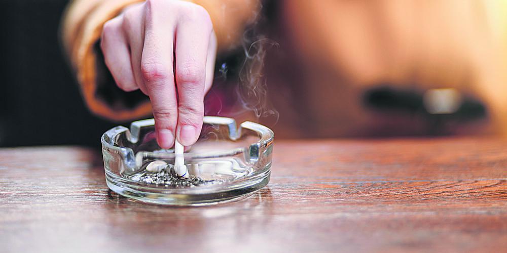 Και με τη «βούλα» του ΣτΕ, συνταγματική η καπνοαπαγόρευση - Έχασαν τη μάχη καπνιστές και επιχειρηματίες