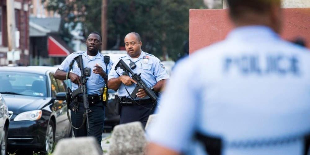 Συνελήφθη ένοπλος που τραυμάτισε έξι αστυνομικούς στη Φιλαδέλφεια των ΗΠΑ