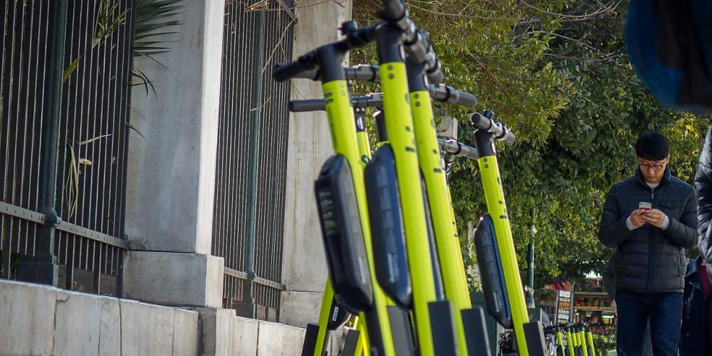 Ελεύθερη η μετακίνηση των ηλεκτρικών πατινιών... μέχρι νεωτέρας