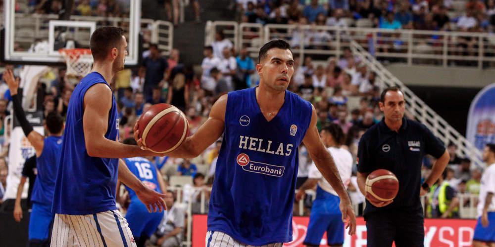 Σλούκας: Ξέρουμε τι κάναμε λάθος, πικρία ότι χάσαμε διαφορά 17 πόντων