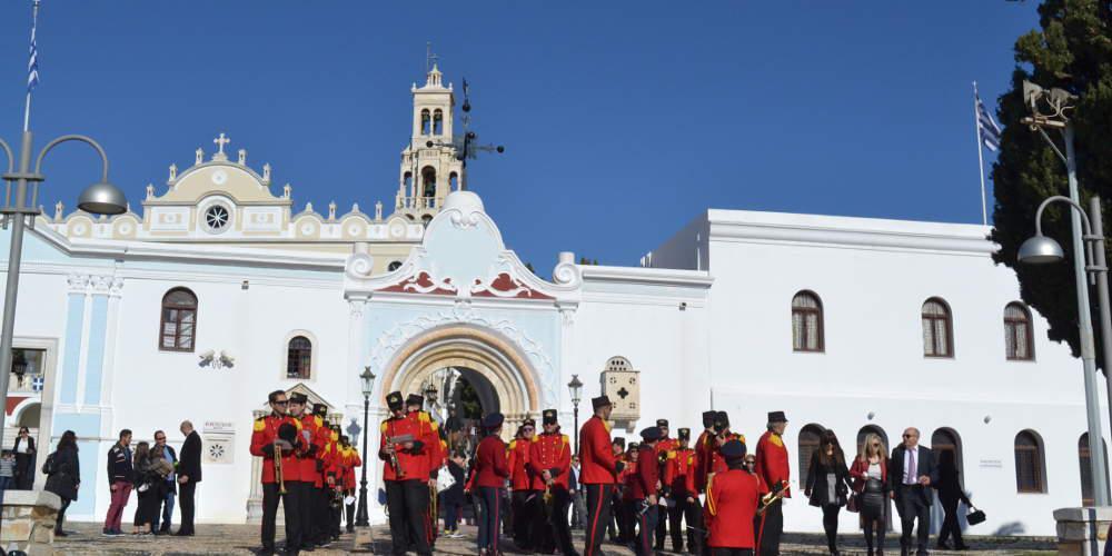 Παναγία της Τήνου