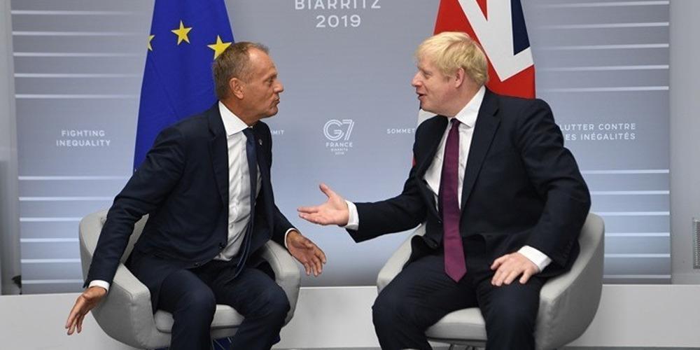 Guardian: Η ΕΕ ετοιμάζεται να προσφέρει παράταση στο Brexit – Οργή για Τζόνσον