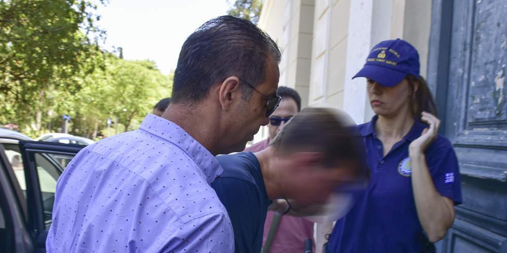 Προθεσμία να απολογηθεί θα ζητήσει ο χειριστής του μοιραίου σκάφους στο Πόρτο Χέλι