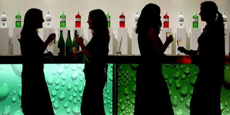 κατανάλωση αλκοόλ Πίνετε και οδηγείτε; Δείτε πόσο αυξάνονται οι πιθανότητες ατυχήματος