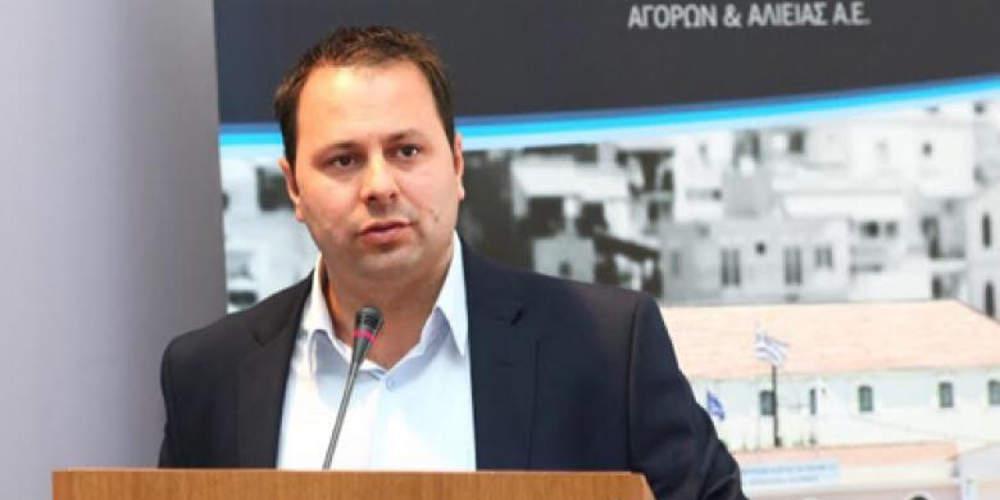 Κατήγγειλε προβλήματα γραφειοκρατίας στο Facebook και ο ΓΓ Εμπορίου τον πήρε τηλέφωνο και τα έλυσε