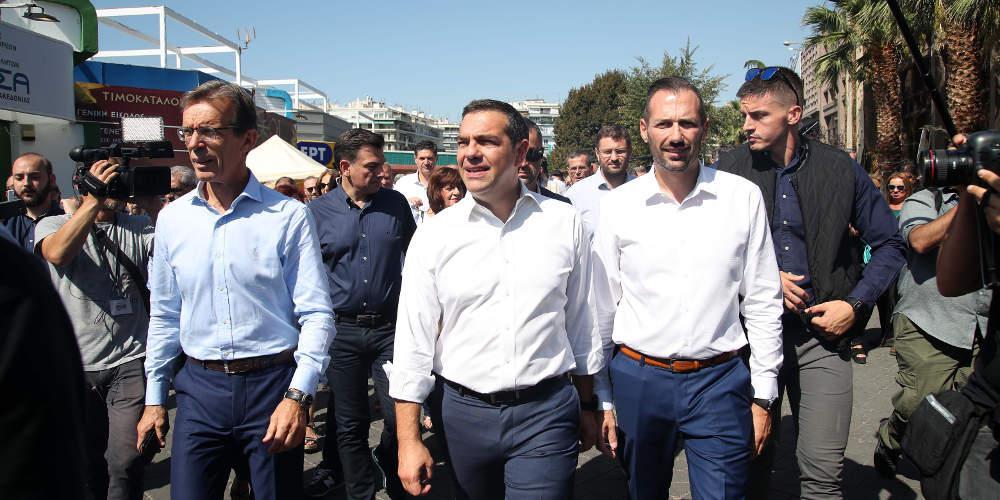 Επίσκεψη Τσίπρα στη ΔΕΘ: Οι βόλτες στα περίπτερα, οι ατάκες και η Μπαζιάνα [εικόνες]