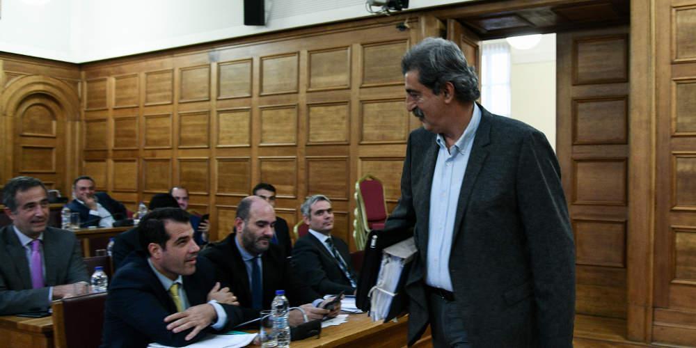 Χαμός στην προανακριτική για Novartis: «Χουντοεπιτροπή», «φρουρά» και άλλες ατάκες