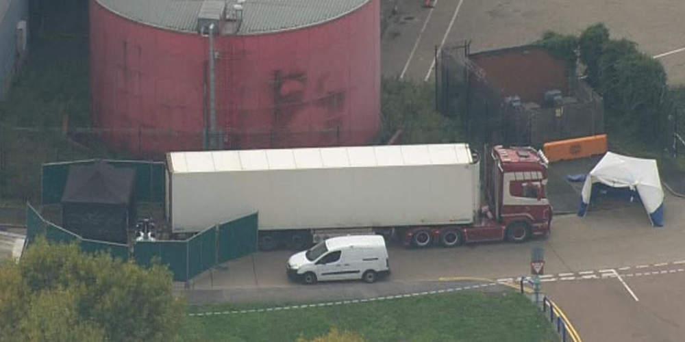 Καταζητούνται δύο αδέρφια για το φορτηγό νεκροφόρα του Έσσεξ