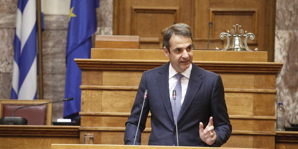 «Ασκήσεις συναίνεσης» αλλά και σκληρό ροκ από τον Μητσοτάκη