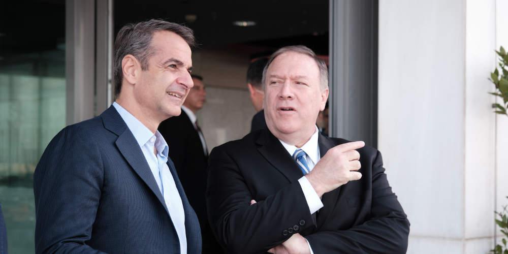 Επίσκεψη στη Μητρόπολη και πρωινό με Μητσοτάκη με θέα την Ακρόπολη για Πομπέο [βίντεο]