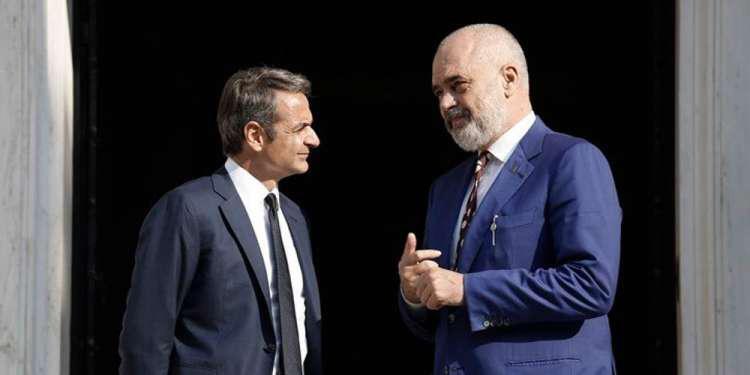 Ο Μητσοτάκης συνεχάρει τον Ράμα για τη νίκη στις αλβανικές εκλογές