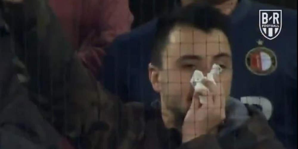 Οπαδός της Φέγενορντ έφαγε μπουνιά από φίλο του και τραγουδούσε με ανοιγμένη μύτη [βίντεο]