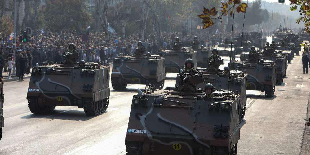 Παρέλαση 28ης Οκτωβρίου στη Θεσσαλονίκη: Τι ώρα ξεκινά – Ποιο κανάλι τη δείχνει