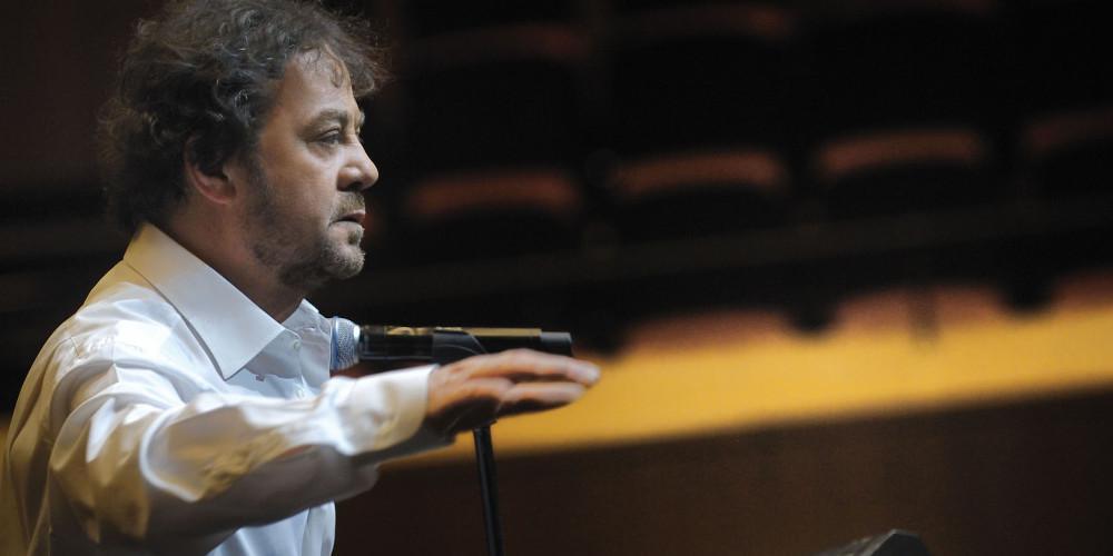 O Γιάννης Πάριος στο BARAONDA MUSIC HALL