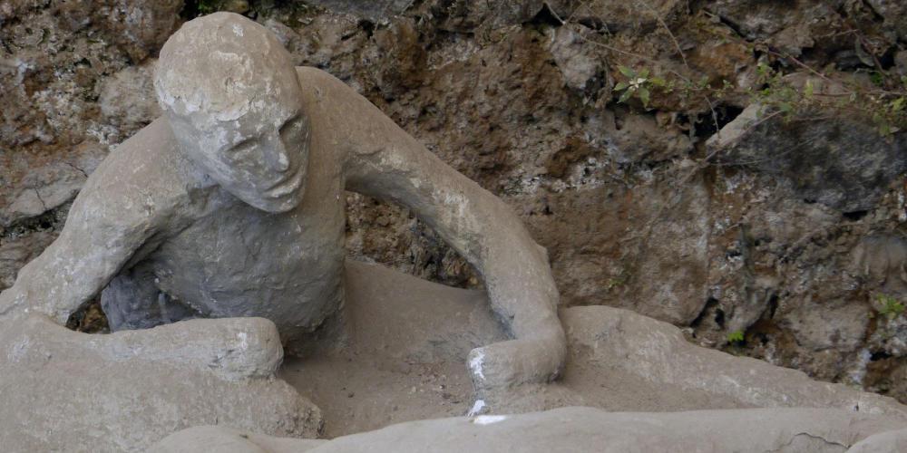 Η τεχνητή νοημοσύνη θα φέρει στο φως χαμένα κείμενα της Πομπηίας