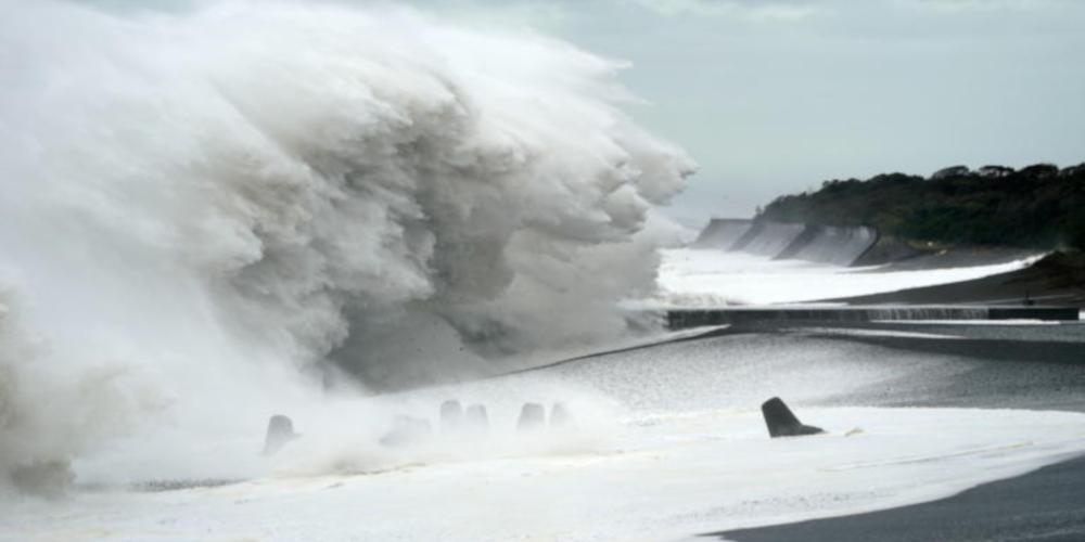 Ο τυφώνας Χαγκίμπις «σαρώνει» την Ιαπωνία - Τουλάχιστον ένας νεκρός [βίντεο]