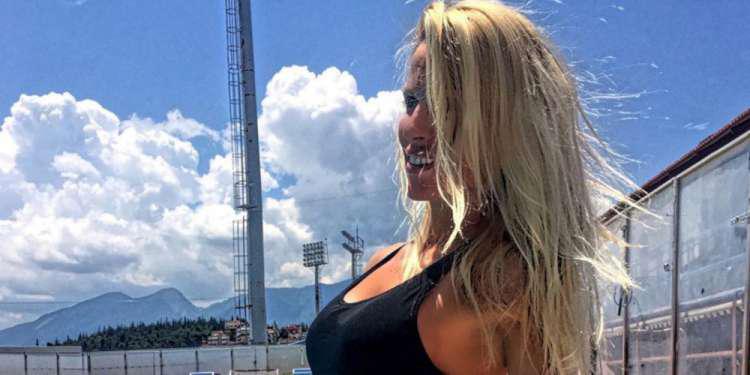 Η Ασημίνα Ιγγλέζου προκαλεί... επικίνδυνα φαινόμενα παντός καιρού [εικόνα]