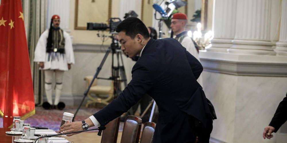 Αυτοί οι Έλληνες θα παρακαθίσουν στο γεύμα προς τιμήν του Σι Τζινπίνγκ