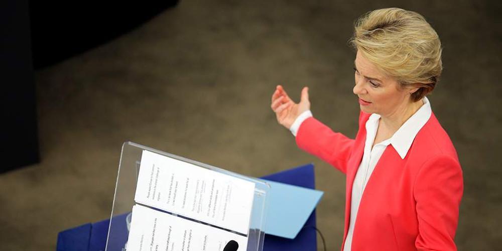 Φον ντερ Λάιεν: Να επιστρέφουν στις πατρίδες τους όσοι δεν έχουν δικαίωμα παραμονής στην ΕΕ