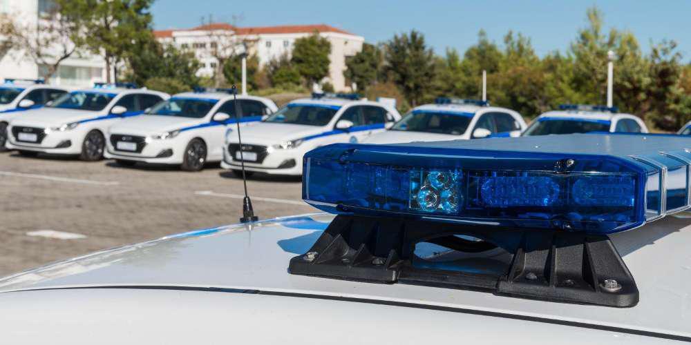 Ηράκλειο: Δεκαεννέα συλλήψεις στο αεροδρόμιο για πλαστογραφία πιστοποιητικών
