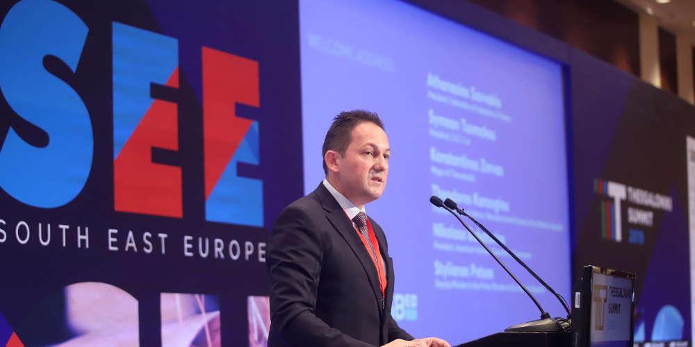 Πέτσας στο Summit 2019: Προτεραιότητα της κυβέρνησης η ολική επαναφορά της Ελλάδας στα Βαλκάνια