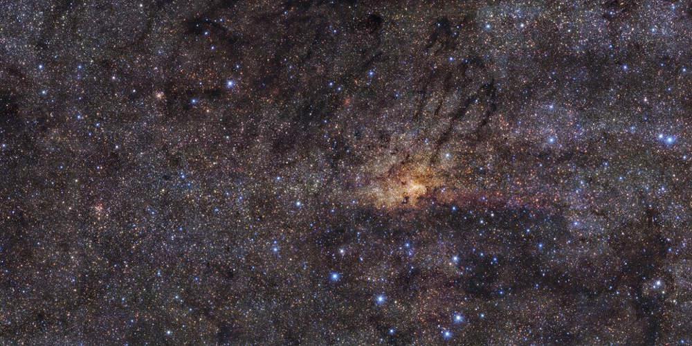 Περίπου 5.200 τόνοι εξωγήινης σκόνης μικρομετεωριτών πέφτουν στη Γη κάθε χρόνο