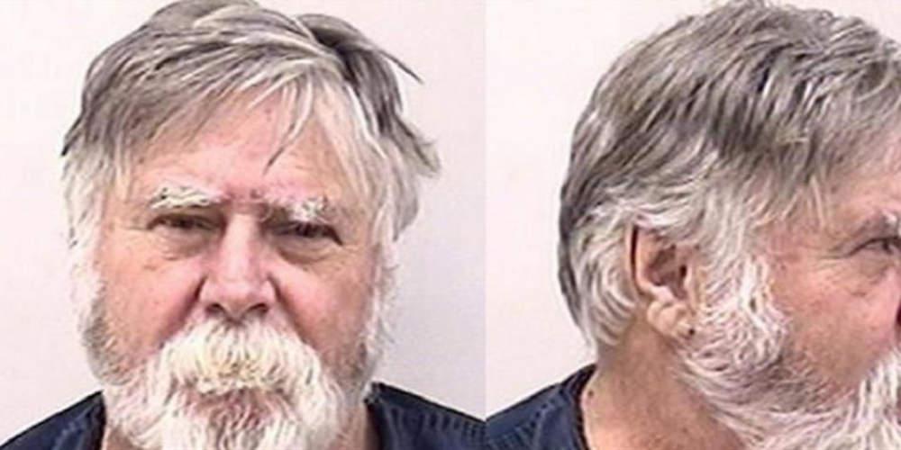 Απίστευτο: Λήστεψε τράπεζα και πετούσε στον δρόμο τα λεφτά φωνάζοντας «Καλά Χριστούγεννα»