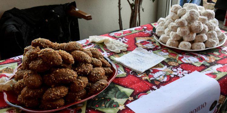 μελομακάρονα