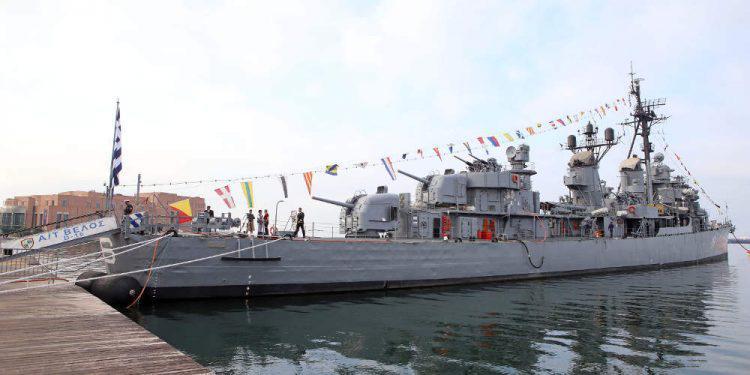 ...» και γιορτάζει με τα παιδιά