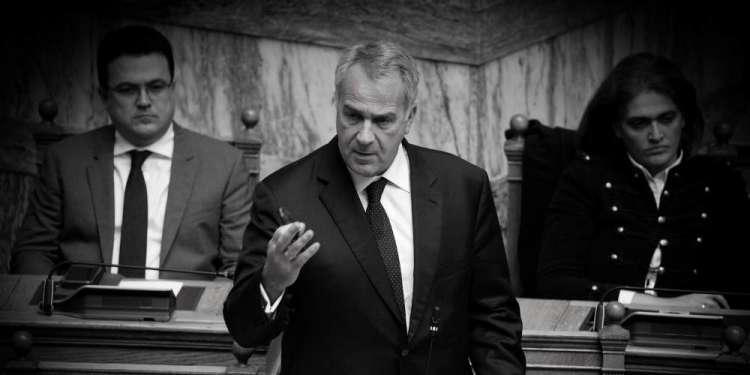 Σκληρή κόντρα στη Βουλή ανάμεσα σε Βορίδη και Τζανακόπουλο για την 6η Δεκεμβρίου