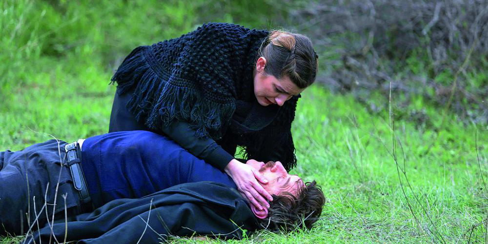 «Άγριες Μέλισσες»: O Κυπραίος χαροπαλεύει και νέες αποκαλύψεις βάζουν «φωτιά» στο Διαφάνι