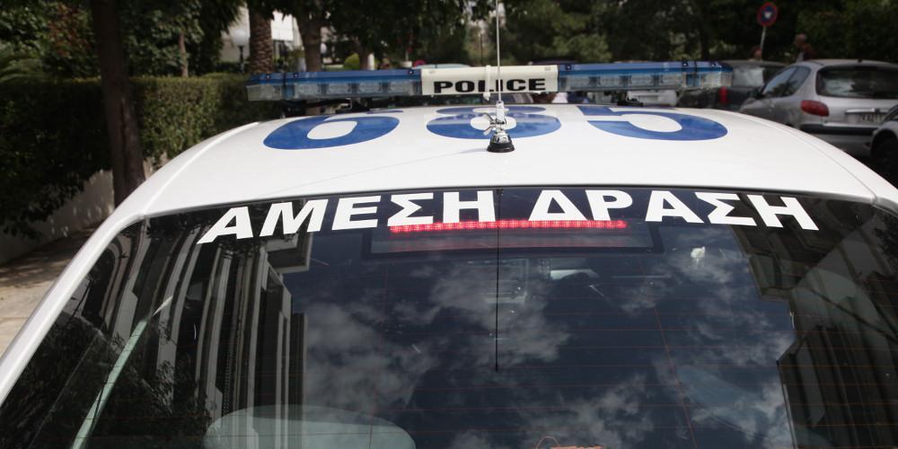 44χρονος αλλιθέα: Άγριος ξυλοδαρμός μαθητή έξω από σχολείο