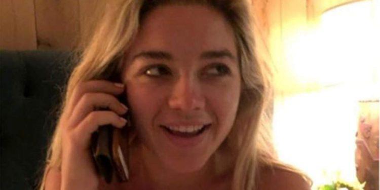 Η Florence Pugh ενθουσιάστηκε από την υποψηφιότητά της για Oscar και… βγήκε από τα ρούχα της