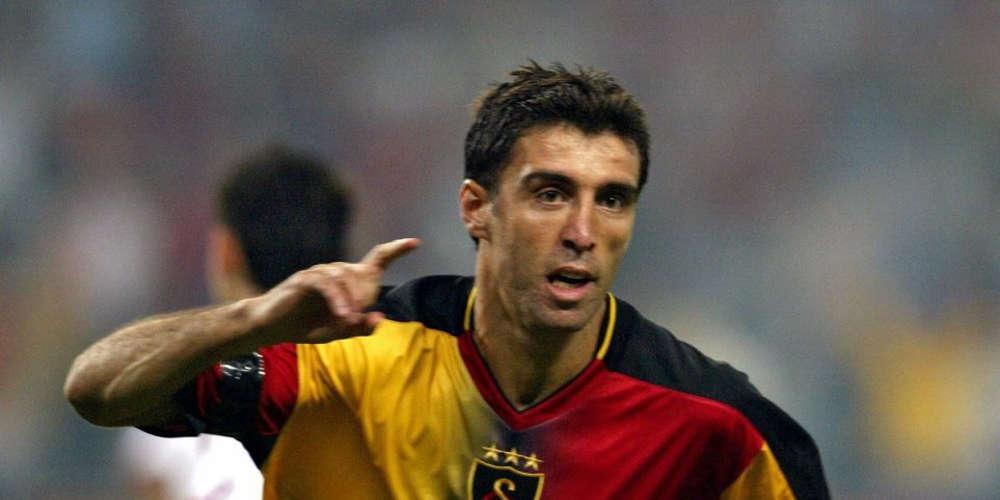 Το δράμα του Χακάν Σουκούρ - Από κορυφαίος ποδοσφαιριστής έγινε ταξιτζής ελέω Ερντογάν