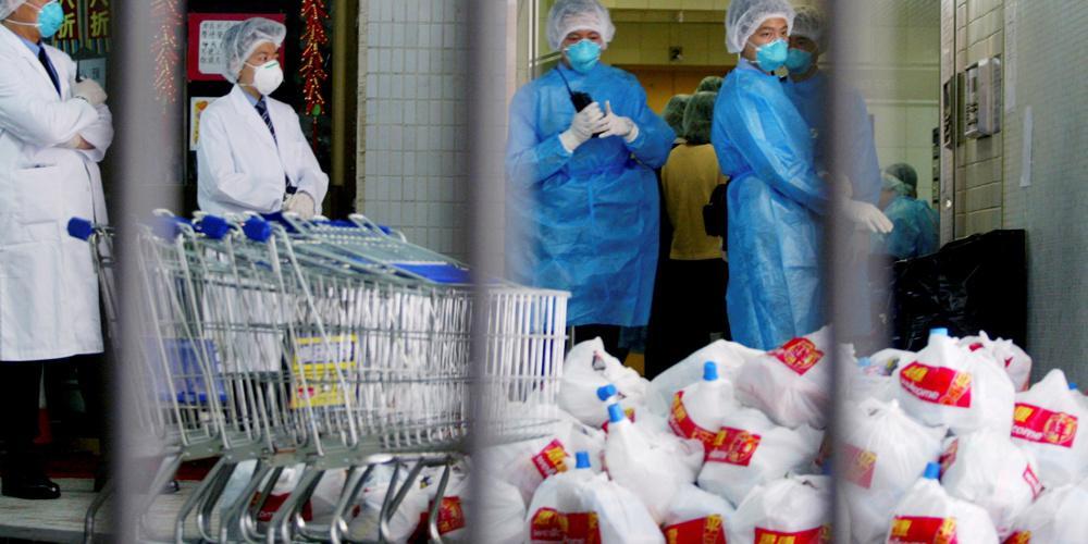 ΠΟΥ για χαλάρωση μέτρων: Ο κόσμος εισήλθε σε «επικίνδυνη φάση»