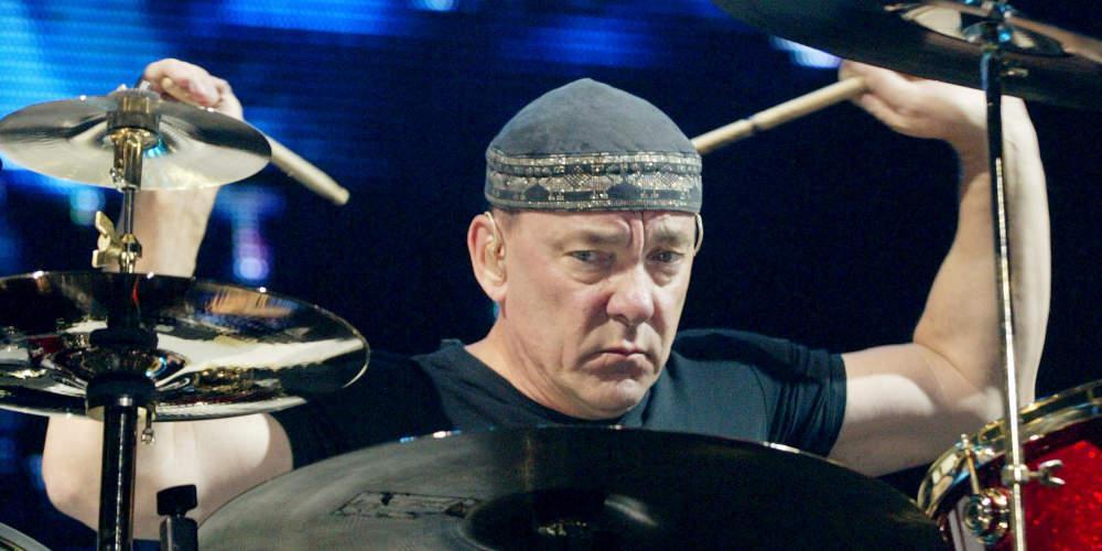 Πέθανε ο Neil Peart, θρυλικός ντράμερ των Rush σε ηλικία 67 ετών