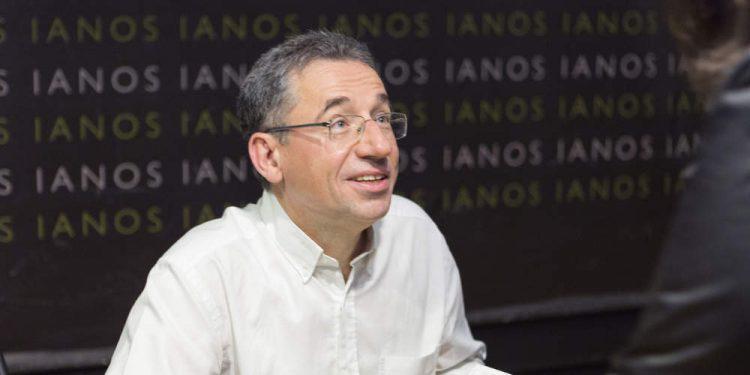 Ισίδωρος Ζουργός στον «Ε.Τ.»: Εντυπωσιακά επίκαιρος ο κόσμος του Σαίξπηρ