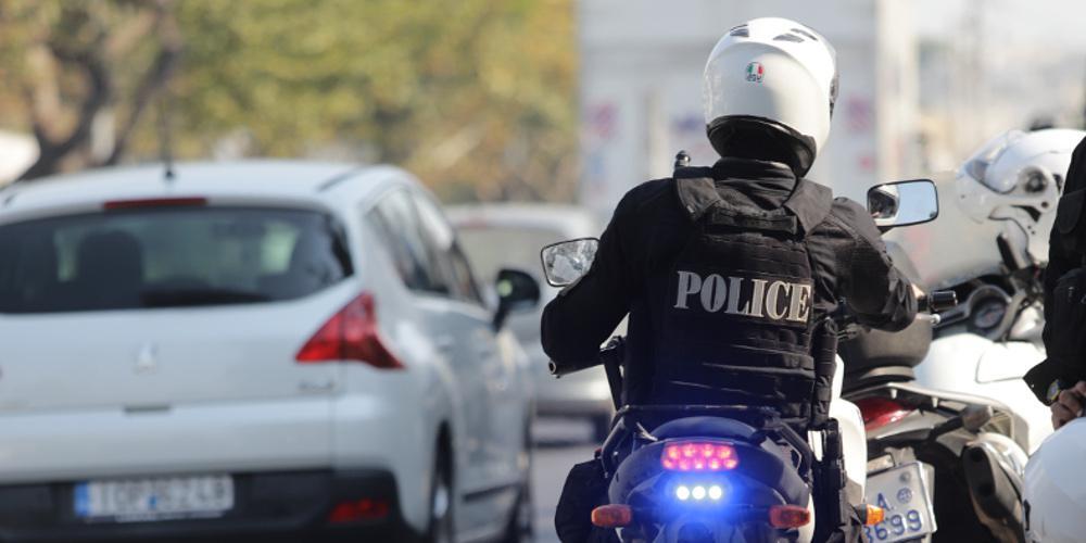 Συμμορία ανήλικων χτύπησε και λήστεψε 14χρονο στο Ζάππειο