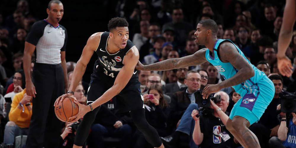 Προκλητική ανάρτηση Βελόπουλου για τον Αντετοκούνμπο: Έλληνας γεννιέσαι, φιλέλληνας γίνεσαι αλλά μέχρι εκεί