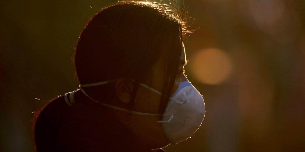 Όμικρον Κορωνοϊός: Στις 12 μέρες η εμφάνιση συμπτωμάτων στο 97,5% των ασθενών