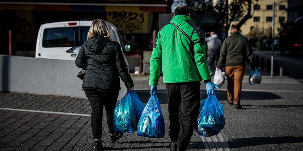 «Δεν ανακυκλώνουμε τον κορωνοϊό» - Ποιες οδηγίες να ακολουθήσουμε για τη διαχείριση απορριμμάτων [βίντεο]