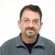 Portrait of Γιάννης Παπαδάτος