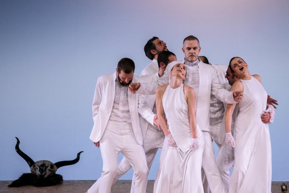 «Μένουμε Σπίτι» με τις καλύτερες παραστάσεις της Στέγης Ωνάση