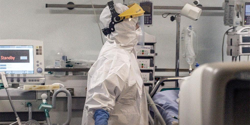 Κορονοϊός: Αντίστροφα μετρά ο χρόνος για την επιστράτευση γιατρών