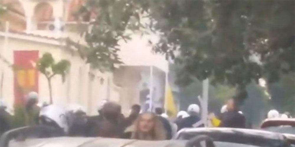 Κορυδαλλός: Ελεύθεροι οι συλληφθέντες για τα επεισόδια έξω από εκκλησία