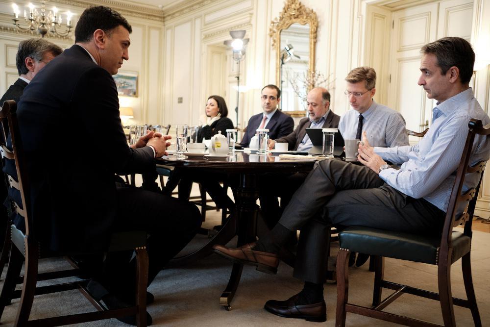 Έτσι θα «ξεκλειδώσει» η χώρα: Ο χάρτης της άρσης των μέτρων και οι ημερομηνίες μέχρι και τον Ιούνιο