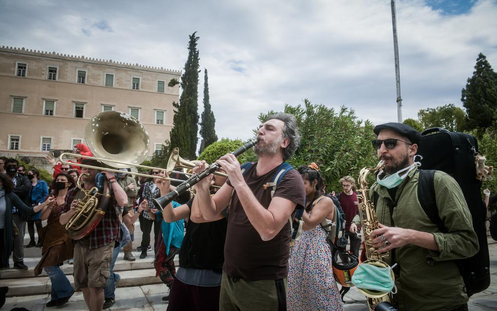 Η υπεροψία της Τέχνης…